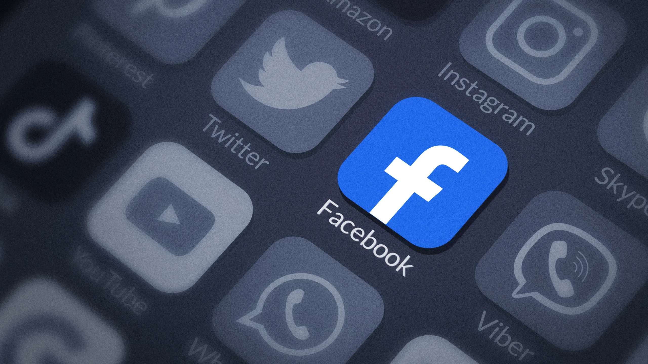 Facebook reste le numéro 1 des réseaux sociaux