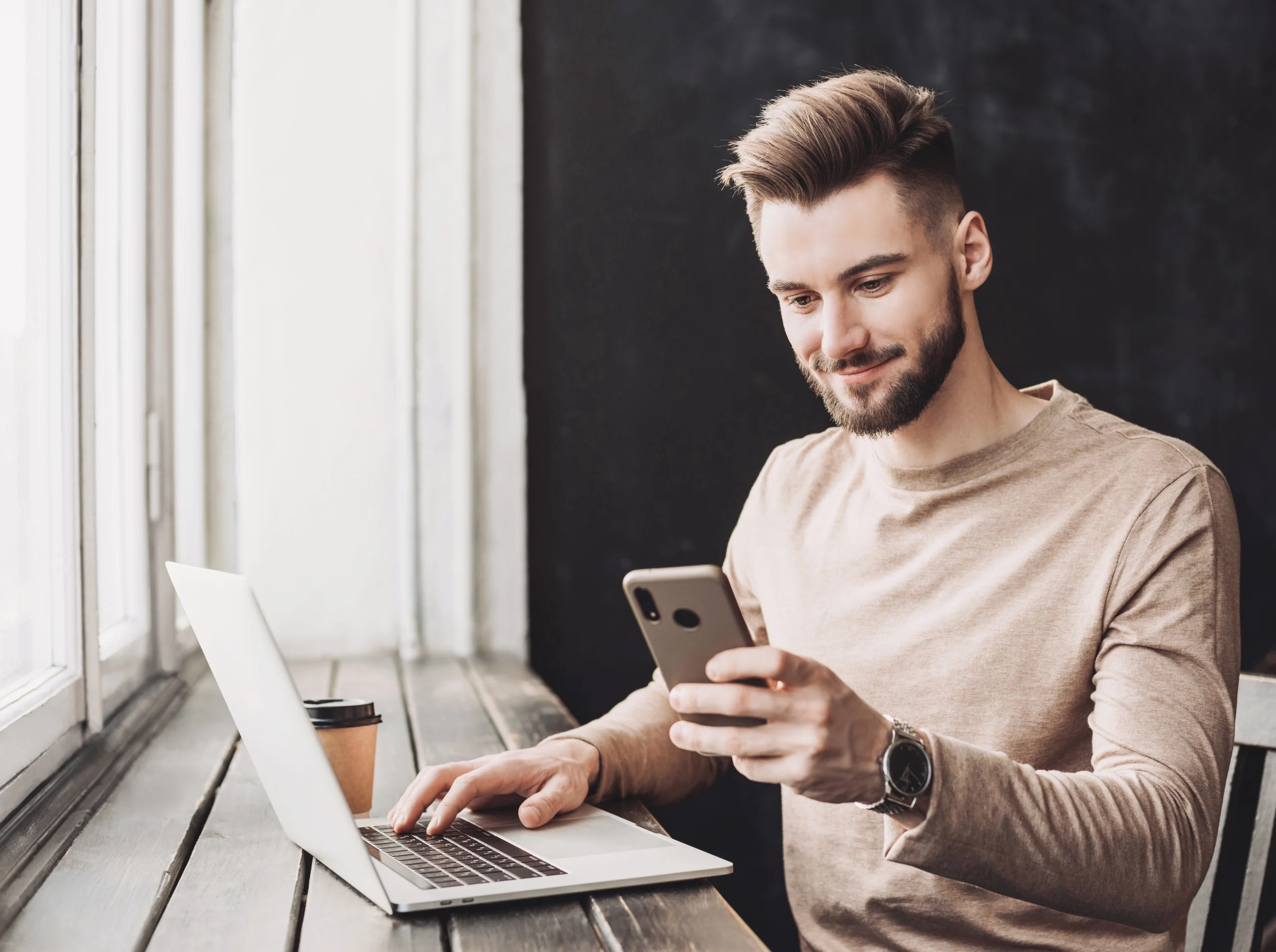Le dropshipping qu&rsquo;est-ce que c&rsquo;est ? Explications, avantages et dérives.